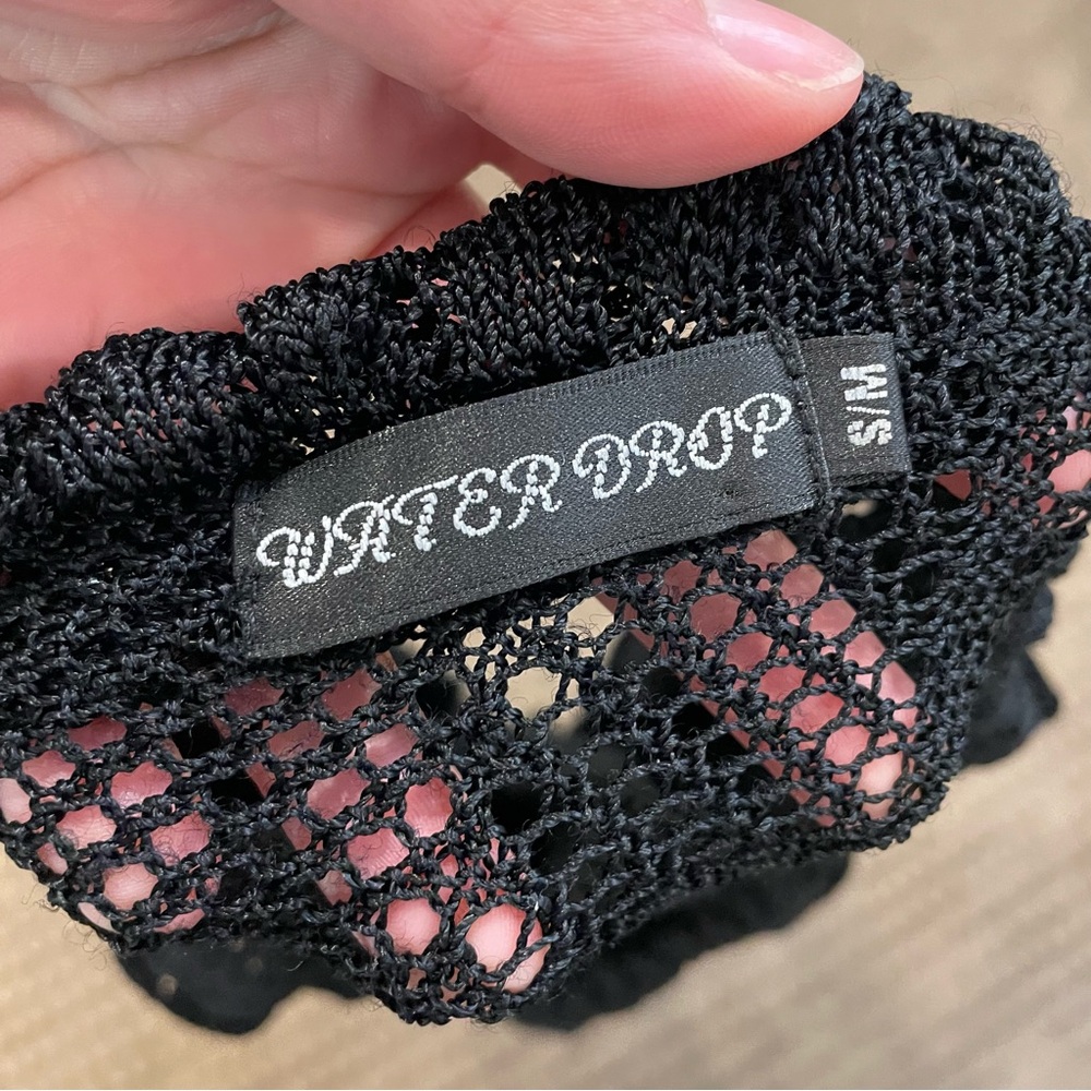 VINTAGE Y2K Water Drop Crochet Cropped Ruffle Sleeve Loose Knit Sweater - Picture 6 of 8